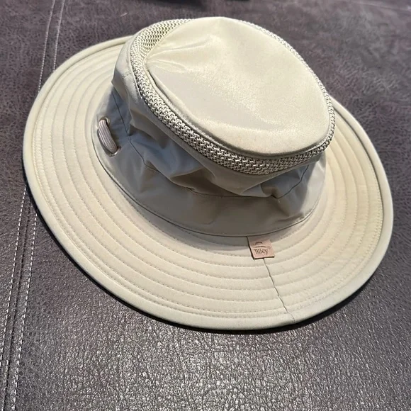 tilley | Accessories | Le Chapeau Tilley Airflo Sand Hat 7 | Poshmark